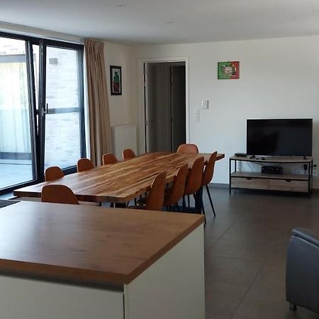 Leuk Overnachten In Hartje Laarne, Dicht Bij Gent! Extérieur photo